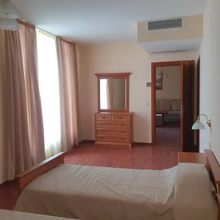 Apartment Port Palace Saints Constantine and Helena