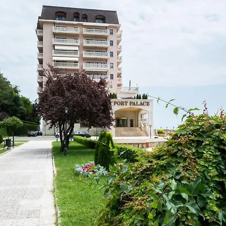 Apartment Port Palace *