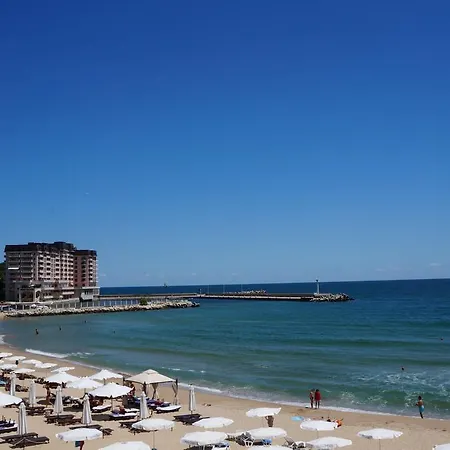 Port Palace 산콘스탄틴앤헬레나