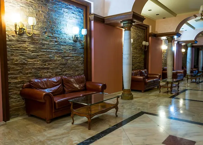 Hotel Port Palace *